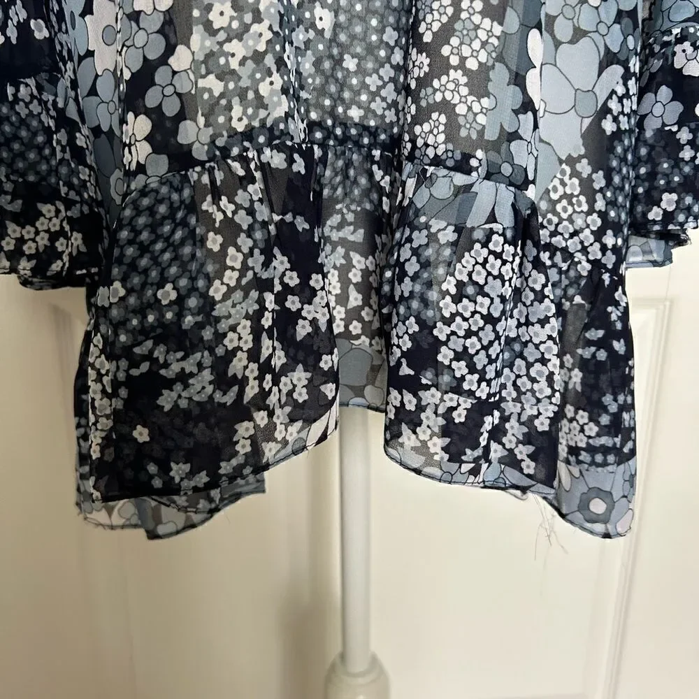 Michael Kors Women’s Blue Floral Sheer Flowy Boho Romantic Top Size Medium - Picture 3 of 12
